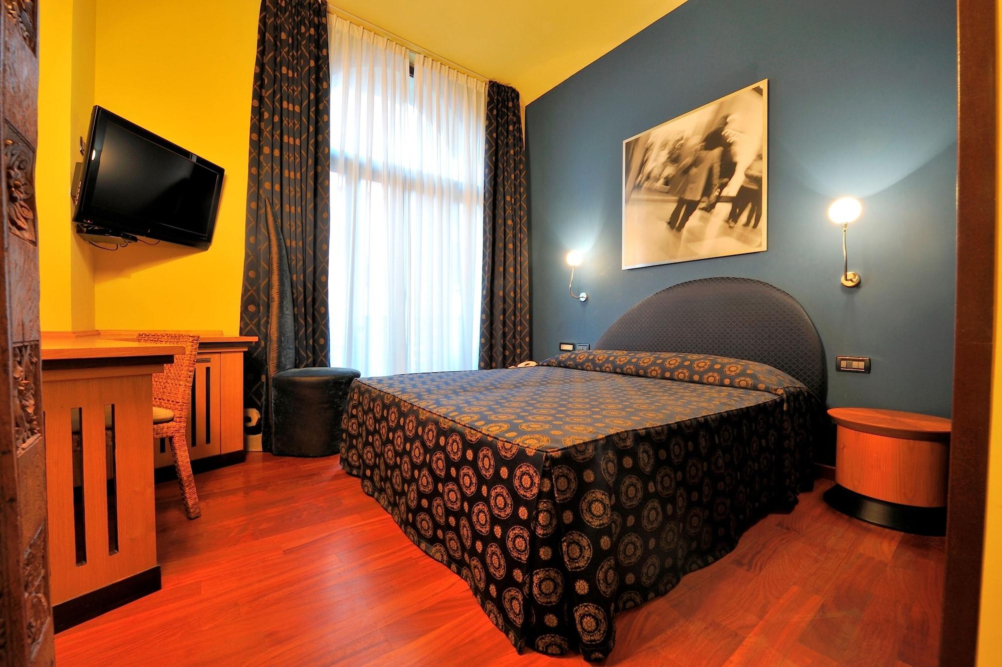 Art Hotel Boston Torino Esterno foto